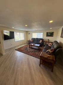 Coastal Retreat w/ Hot Tub Near Beach - Image 4