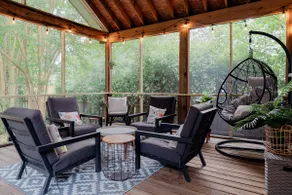 3 King Beds | Walk to Downtown & Waterfront - Image 4