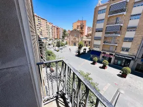 El Balcón del Coso | 4BR 2BA | City center - Image 4