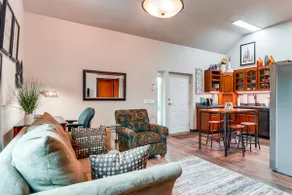 Retreat With Indoor Swim Spa, Access to Clear Lake - Image 5