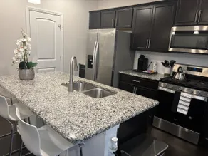 Modern 3BR Retreat |Garage | Wi-Fi |Near Nashville - Image 3