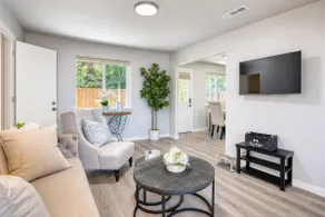 Luxury Newly Renovated Family Retreat | 3BR/2BA - Image 3