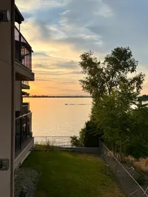 Sunset Suite: 2 bed/2 bath+seasonal pool & view - Image 2