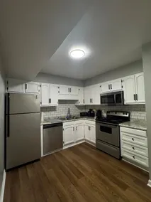 4 Bedroom Townhome - New 2026 - Image 2