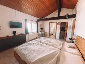 Quiet apartment for 2 | Wine Route & Business - Image 2