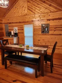 Farmhouse on the Vineyard - Image 3