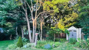 Blue Harbor Retreat - Image 1