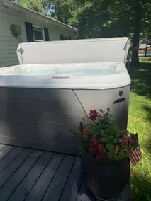 The Lodge @ Dandelion Acres w/Dock & Hot Tub - Image 3