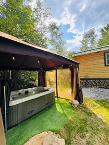 Private Alpine Nest Retreat /HotTub/SAUNA/AC/WiFi - Image 5