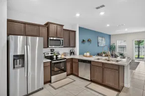 Blue Oasis | 8 PPL | Pet Friendly | Top Location - Image 2