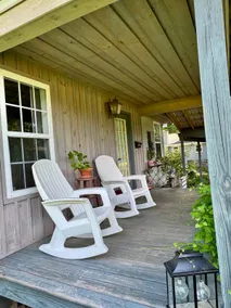 Blossom House - A Storybook Retreat - Image 4