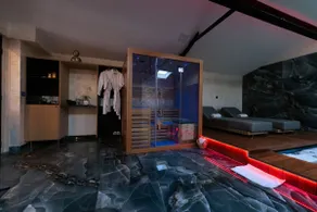 Exceptional stay with private spa - Image 5