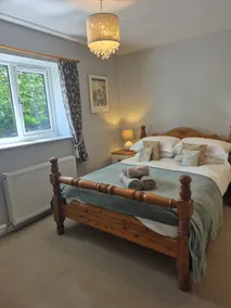 Burrills View, Cosy stone cottage with Hot Tub - Image 2