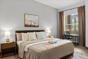 Luxury 1 BR King bed | Pool+Gym+Parking+Game Room - Image 3