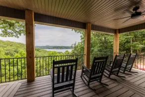 Sail & Summit, Beaver Lake Views, Sleeps 13 - Image 4
