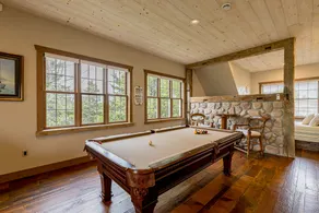 Atlantis Cottage - Luxury Loft w/ Pool Table - Image 5