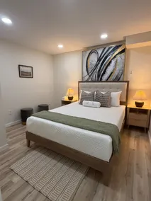 The Modern Garden Suite: With Private Entrance - Image 2
