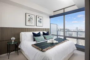 CN Tower View - 2BR2BA + Free Parking - Downtown - Image 2