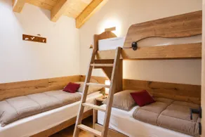 Lucky Fox Loft | 3BR/2BA with Pool - Image 4