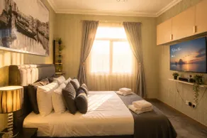 Heart of Lusail 2BR / Private Balcony Retreat - Image 2