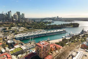 Grand Victorian Terrace Near Sydney Harbour - Image 5