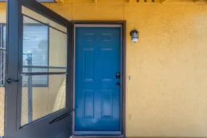 Sunset House - Image 5