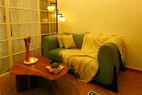 AJ's Cove | Luxury Apartment | Golf Course Rd - Image 3
