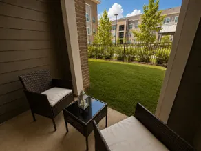 Relax in Katy Family & Pet Friendly Apartment - Image 4