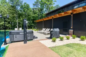 YoderVille Resort - Image 2