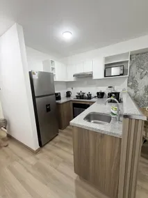 Centric, modern, new 2 bedroom, 4 beds, 2 bath, ocean view - Image 3