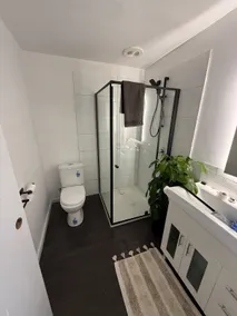 Wild pines Unit 1 Lakeside/Sauna/Pet friendly /BBQ - Image 3