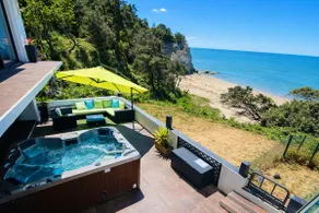Villa le Dauphin Meschers sea view 4* - Image 2