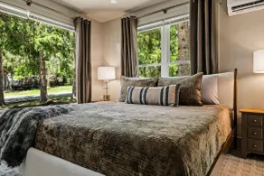 The Historic Hodge House|2BD•2BA|King Beds| - Image 2