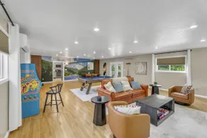 Private Deck & Pool Table | Near New River Gorge - Image 3
