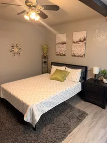 Cozy Studio Near Main Street - Image 5