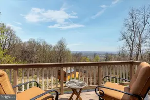 VA Mountain Chalet - Views, Fire Pit, and 3+ Acres - Image 4