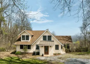 VA Mountain Chalet - Views, Fire Pit, and 3+ Acres - Image 2