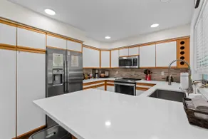 Golf-view 2BR condo near Lake Wenatchee | Sleeps 4 - Image 5