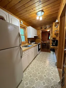 Cozy country cabin. - Image 4
