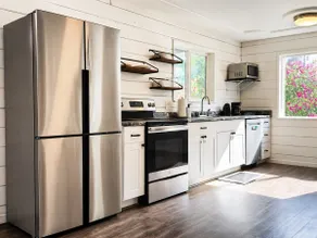 The Fig House | Near Shasta and Downtown - Image 3