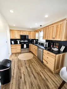 The Calm Retreat • Brand New • 2 Queen BR/1BA - Image 5