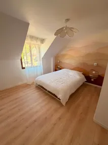 The charm of the woods, with air conditioning! - Image 2