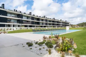 Seaside Beach Condo by Minho's Guest - Image 2