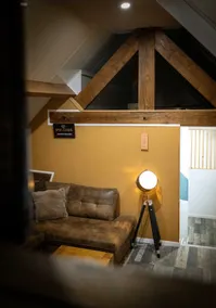 Romantic getaway • Private hot tub & sauna - Image 3