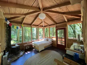 Private Chuckanut Mountain Forest Retreat - Image 4