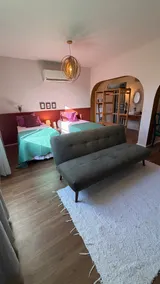 Artist's Studio: Loft in Vix's Historic Center - Image 4