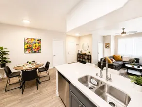 2BR Vegas Sweet Escape|15 min from strip & airport - Image 4
