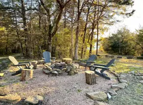 Secluded Lakefront Cabin on Tenkiller Lake! - Image 5