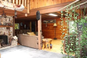 Rustic Luxury Cabin Retreat on Private Acres - Image 3