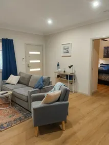 Pet Friendly-1 bed unit-1 Night Stays-Jervis Bay - Image 2